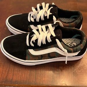 Vans, Comfy Cush camo size 3 kids